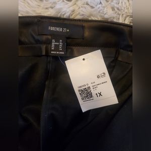 Plus Size Faux Leather Ankle Pants